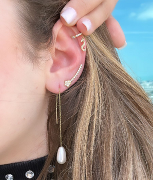 18KT Gold Pearl Earrings