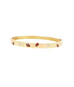 Elegant 18KT Gold Bangle with Natural Ruby and Diamonds
